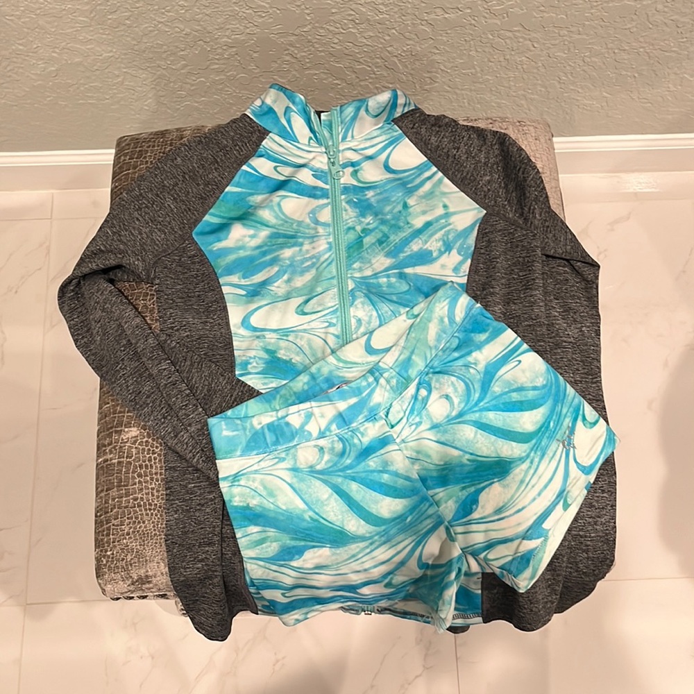 📌SOLD📌.    Justice “Active” Set (Jacket & Shorts)